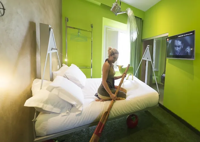 Irooms Station Πανσιόν