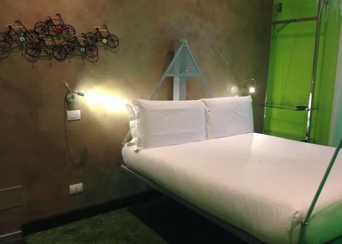 Irooms Station