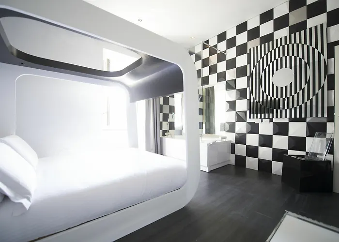 Irooms Station